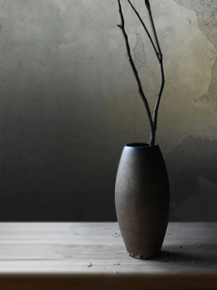 Aurora Gilded Handmade Ceramic Vase