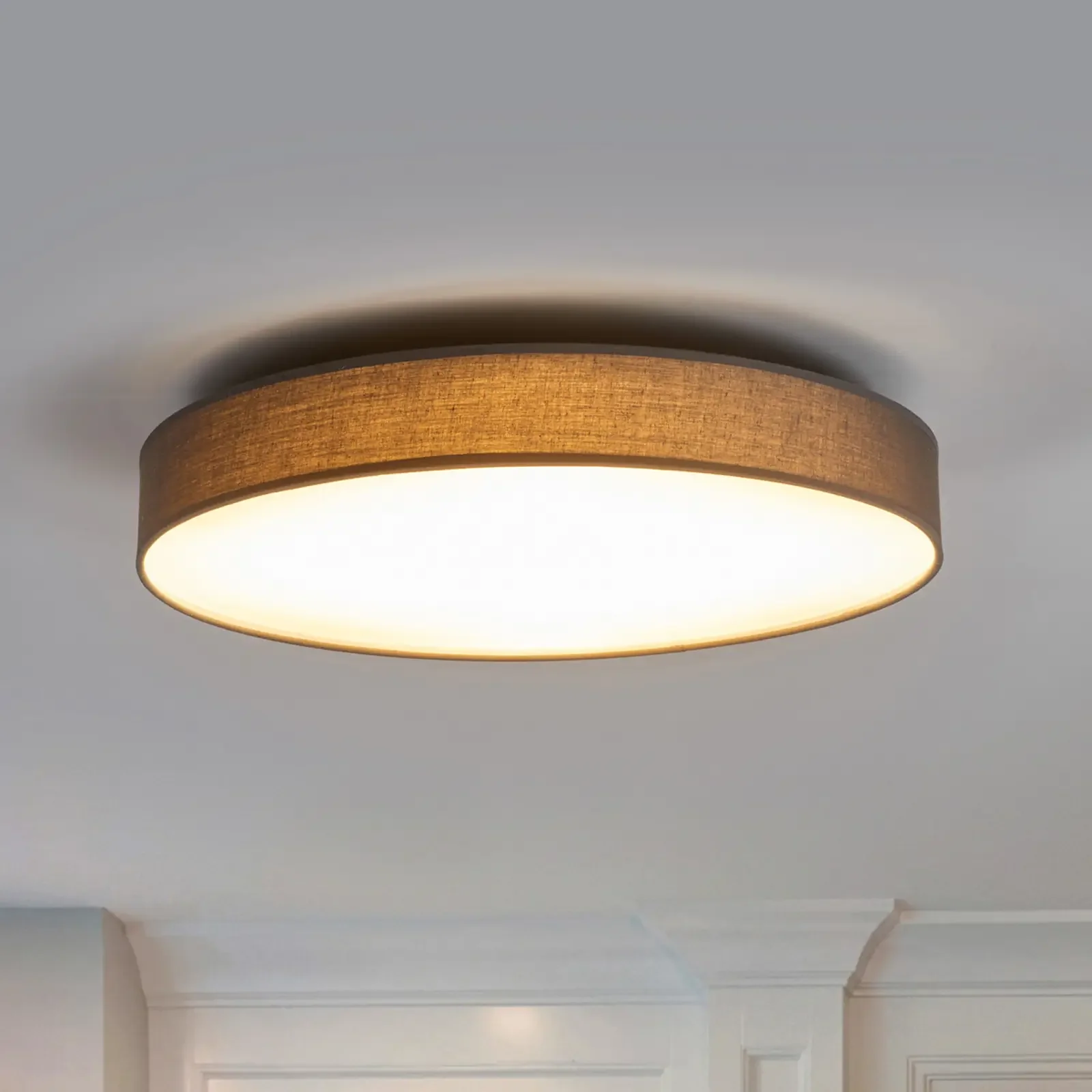 Lampa sufitowa LED Saira z tkaniny, 50 cm, szara