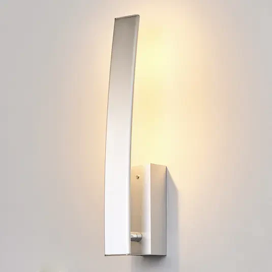 Z włącznikiem – wysokiej jakości lampa ścienna LED Xalu