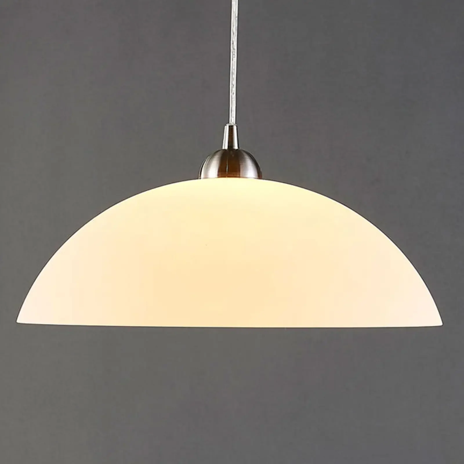 Okrągła szklana lampa wisząca Valeria do kuchni
