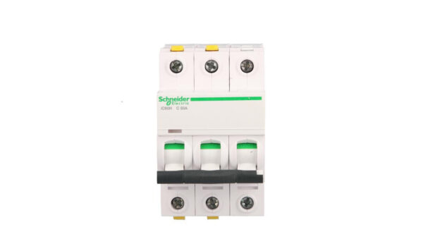 Wyłącznik nadprądowy 3P C 50A 10kA AC iC60H-C50-3 Acti9 A9F07350
