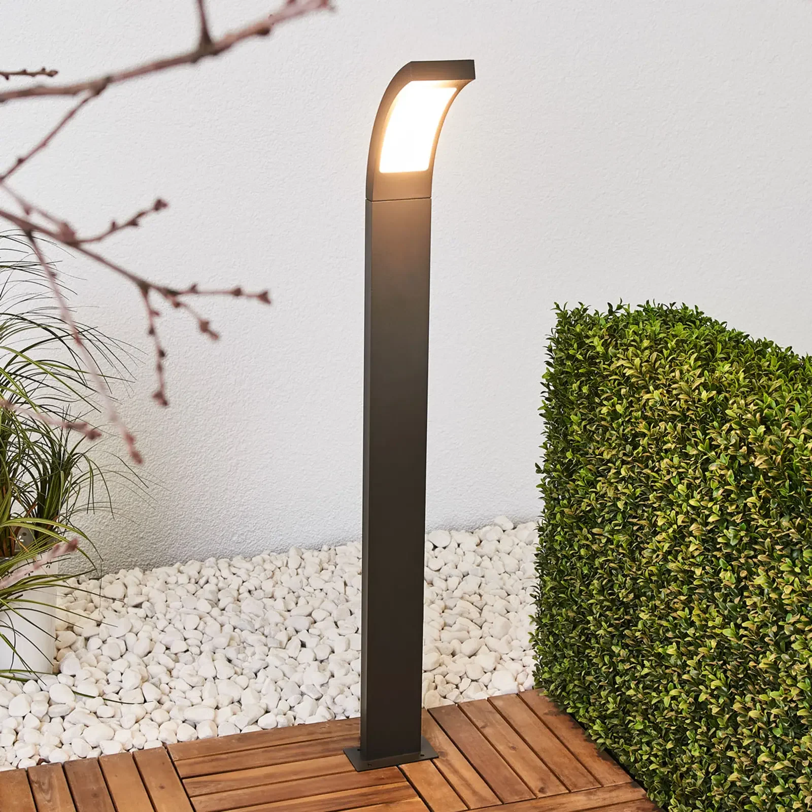 Juvia – lampa ścienna LED z aluminium w kolorze grafitowym