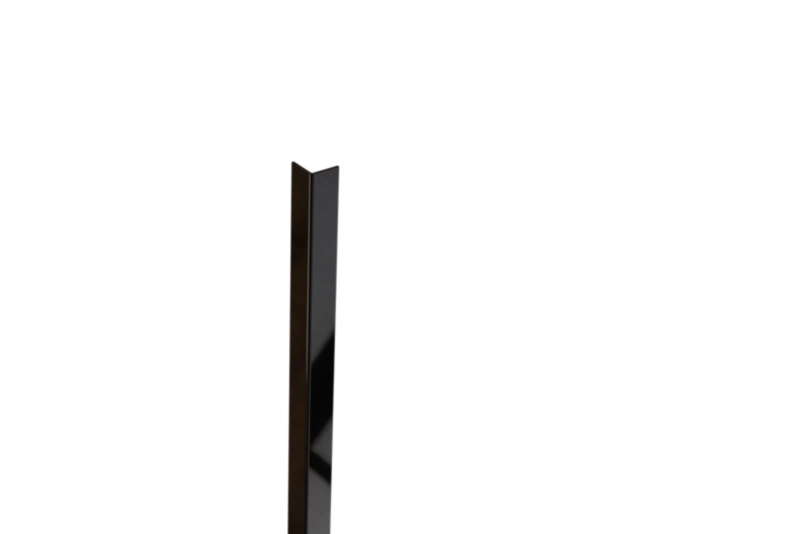 Kątownik wykończeniowy L Lambro czarny połysk 1cm x 1cm x 270cm 1 szt.