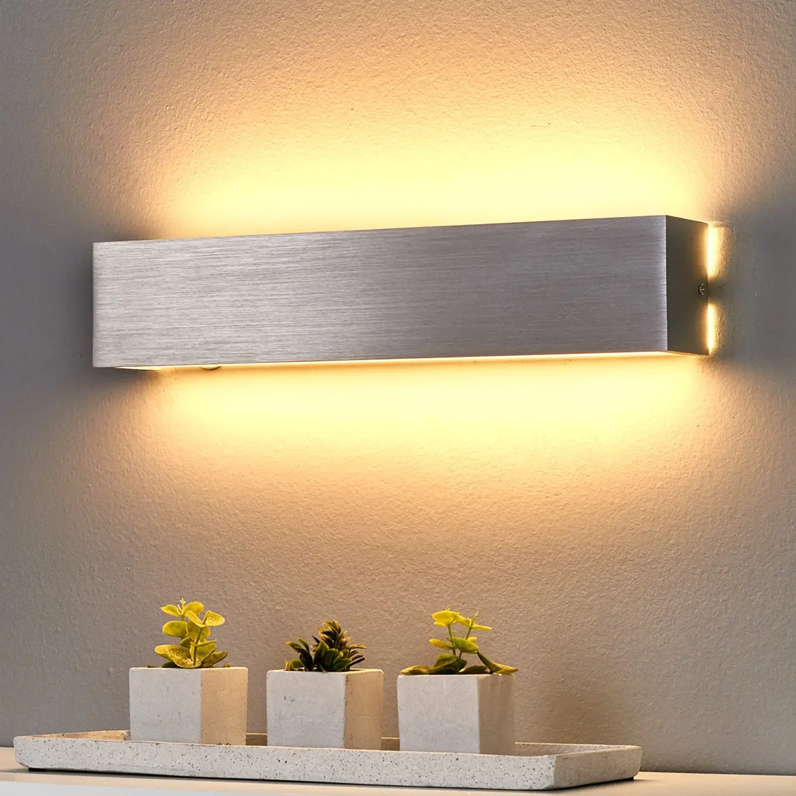 Ranik – aluminiowa lampa ścienna z diodami LED